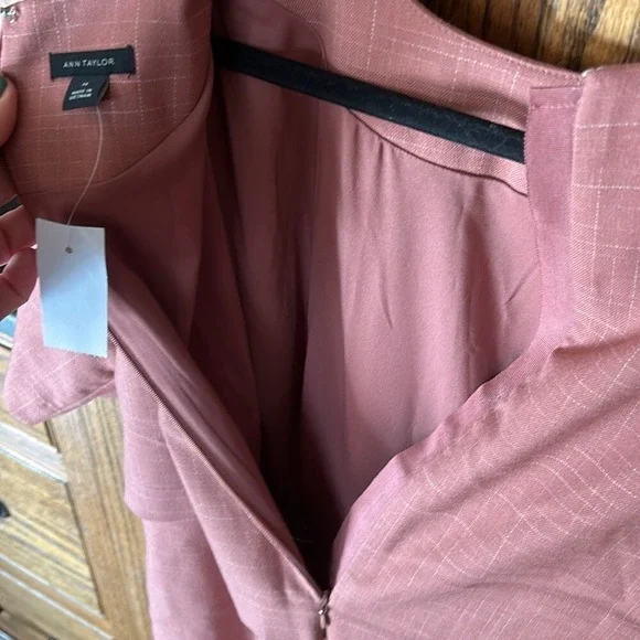 NWT Ann Taylor Elbow Sleeve Overlay Sheath Dress Rose Pink Crosshatch Size 14 - Picture 10 of 10